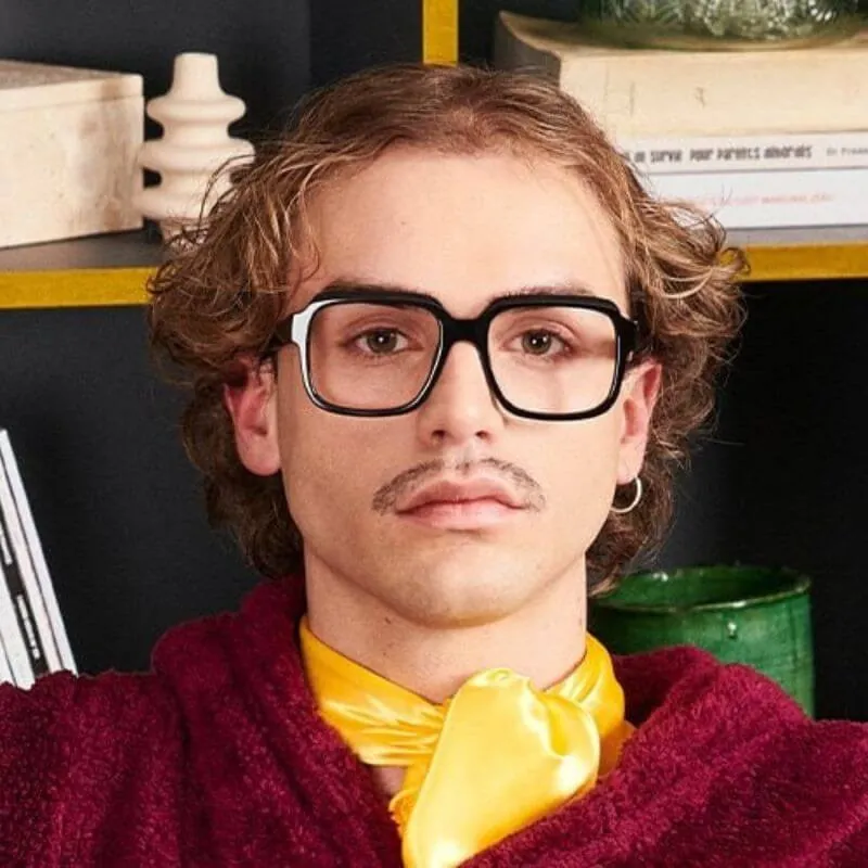 Optique tendance pour hommes chez Optique27, boutique de lunettes à Paris
